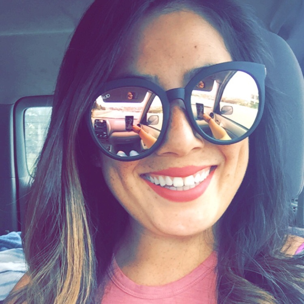 Meet your Posher, Rachelle